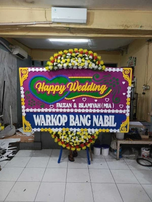 Papan Bunga di Tanjunganom Banyuurip